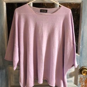 Lavender Eskandar linen sweater with short sleeves
